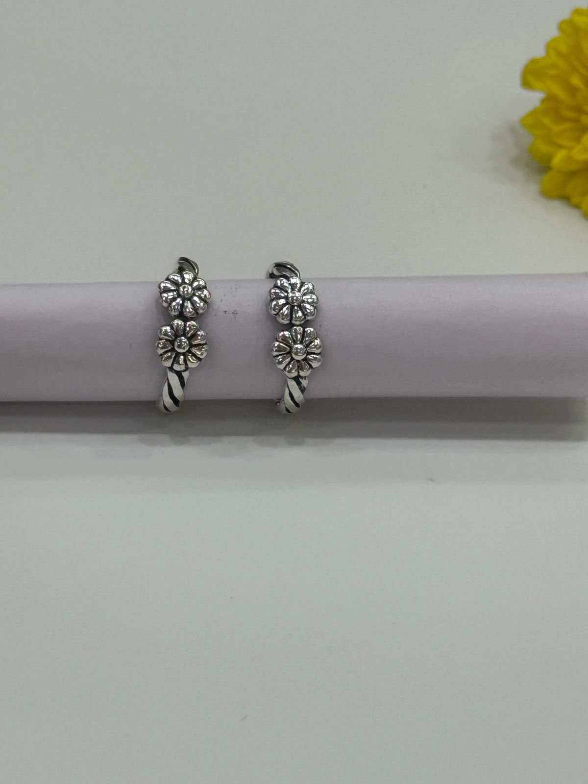 92.5 Silver Sun Flower Antique Toe Ring 